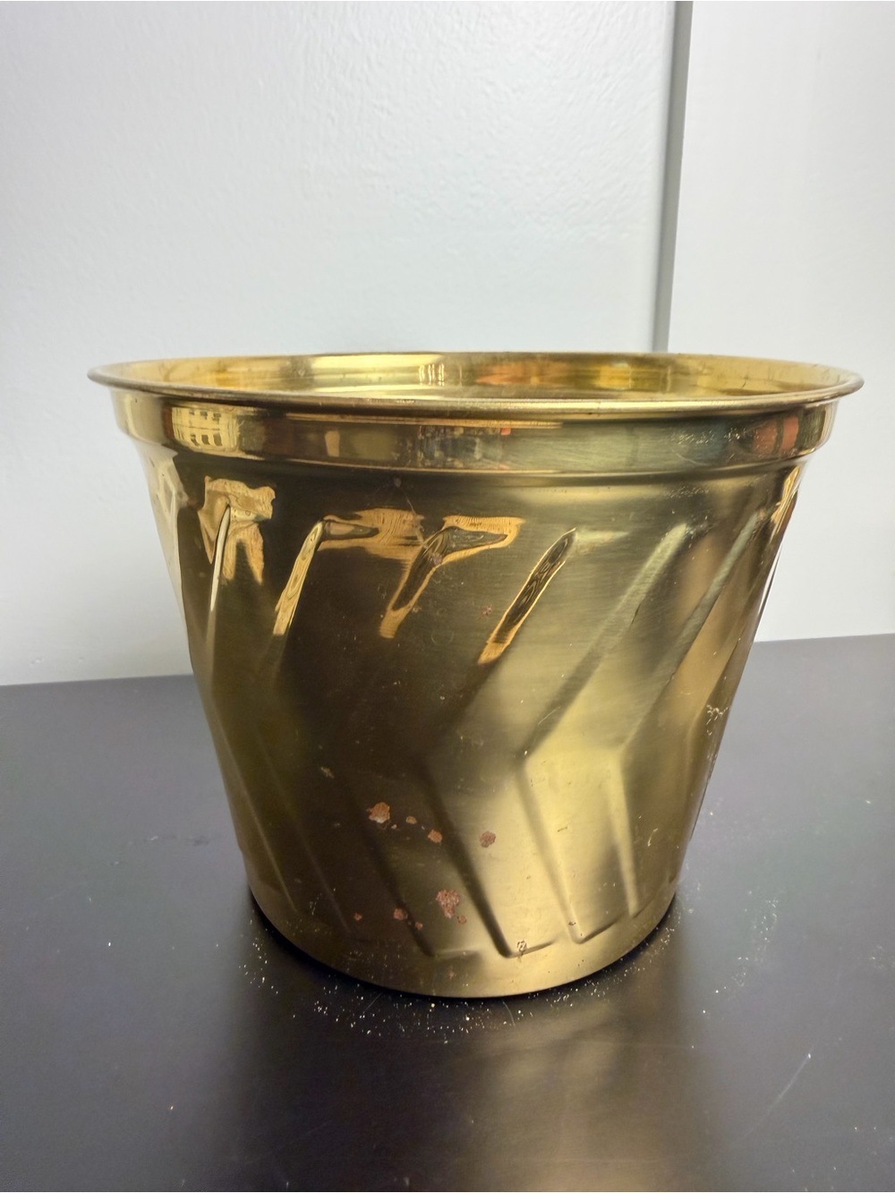 Vintage Sasha Imports Brass Planter Pot Ribbed Hollywood Regency Decor 8”